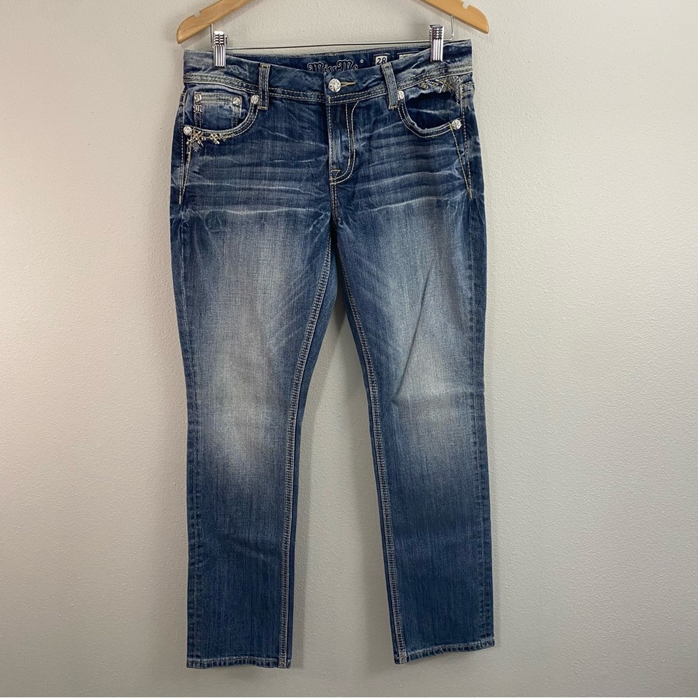 Miss Me Mid Rise Easy Cuffed Straight Blue Jeans Y2K Sparkly Women’s‎ 28